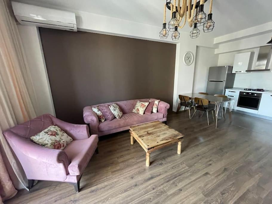 7Th Heaven Apartment In Central Тбілісі Екстер'єр фото