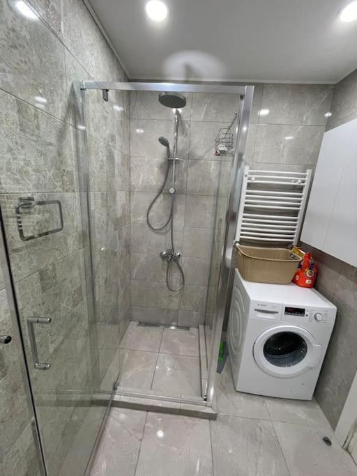 7Th Heaven Apartment In Central Тбілісі Екстер'єр фото