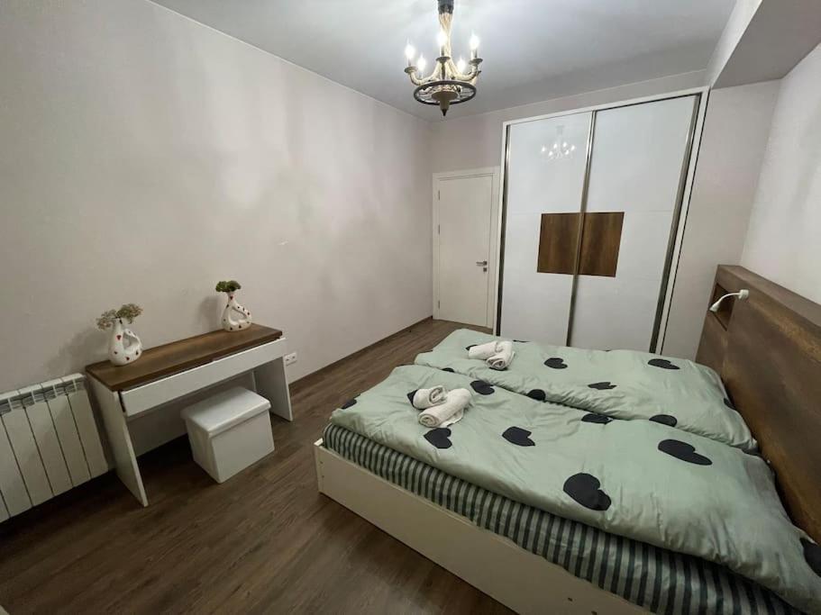 7Th Heaven Apartment In Central Тбілісі Екстер'єр фото